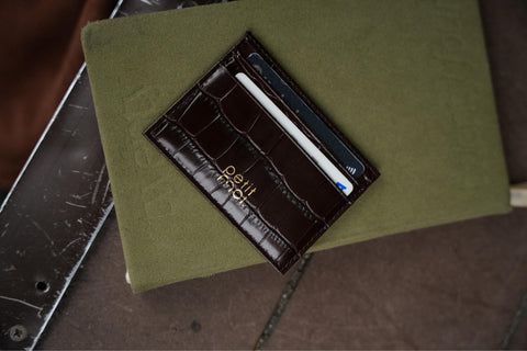 PETIT MOI CARDHOLDER IN ESPRESSO