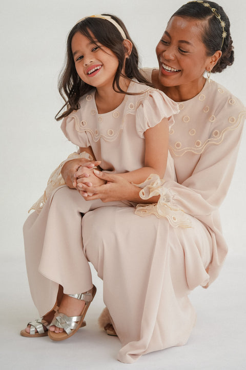 AVA KURUNG IN BLUSH