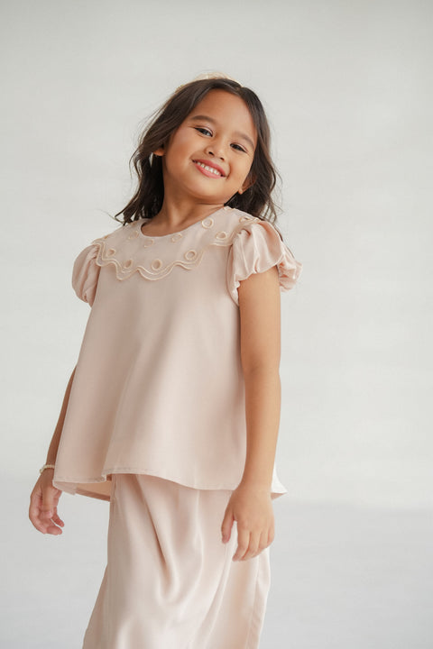 AVA KURUNG IN BLUSH