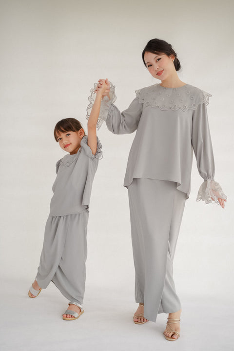 INES KURUNG IN MOONSTONE