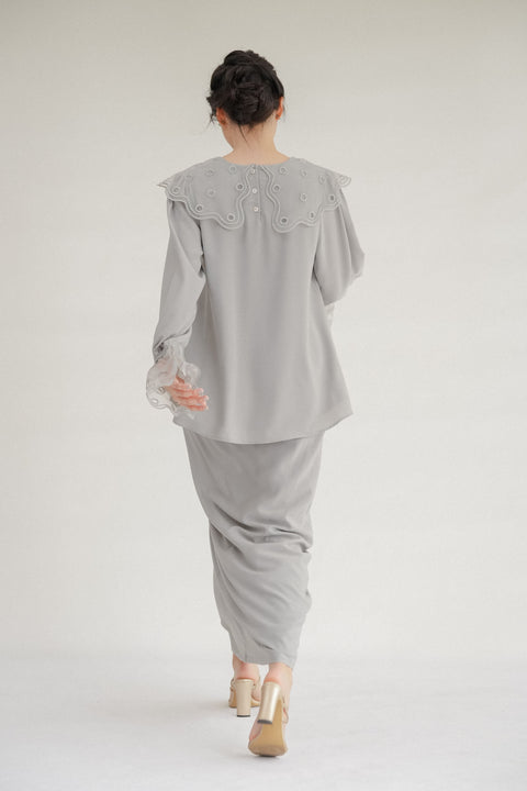 INES KURUNG IN MOONSTONE