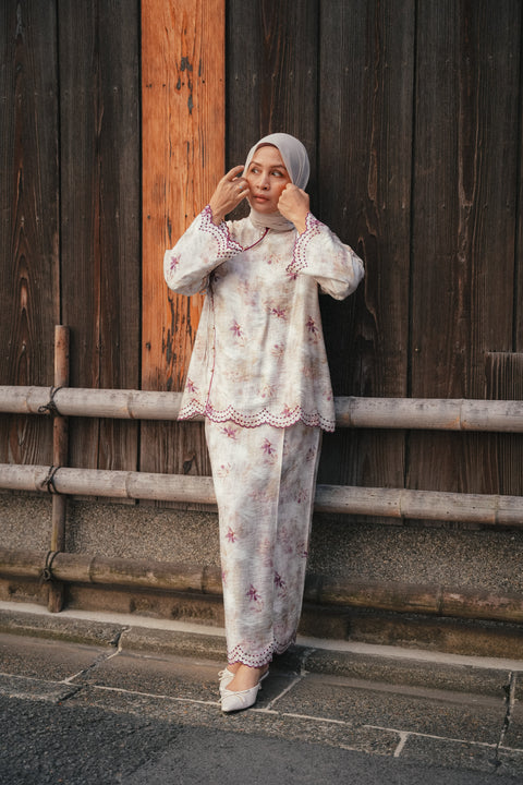 HANA KURUNG IN MAUVE