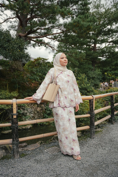 HANA KURUNG IN MAUVE
