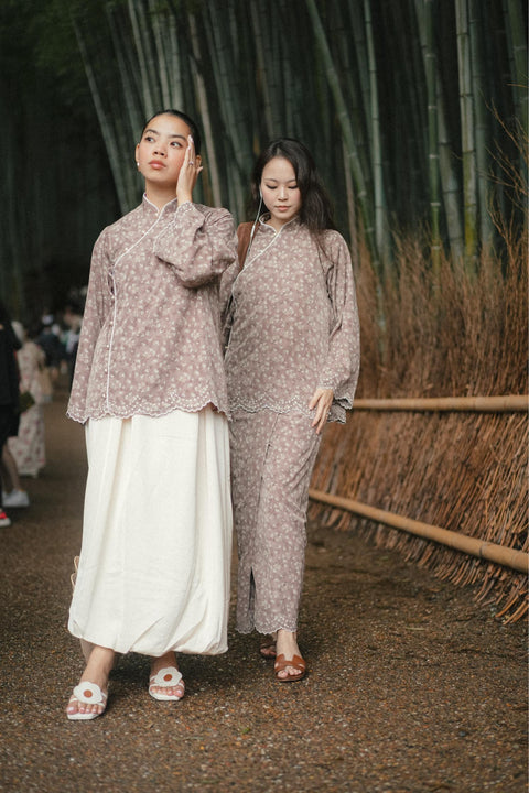 HANA KURUNG IN AUTUMN FLORAL