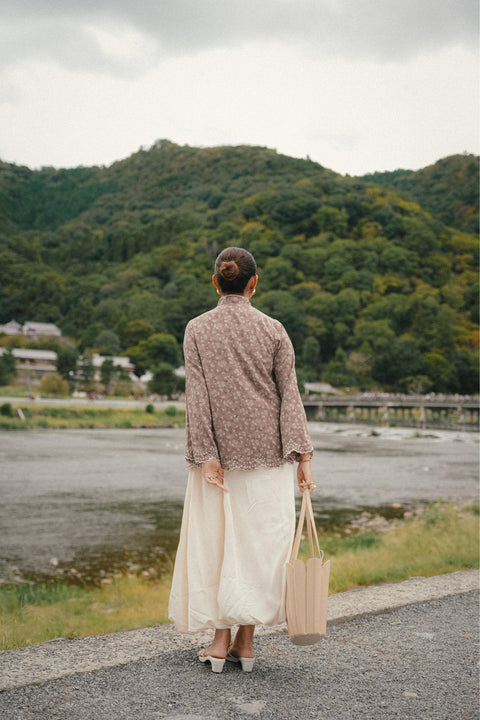 HANA KURUNG IN AUTUMN FLORAL