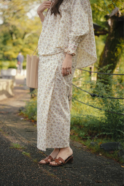 YASMINE KURUNG IN EVER AFTER