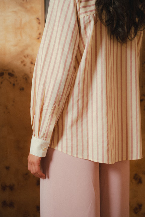 LE BOYFRIEND SHIRT IN TICKLED PINK