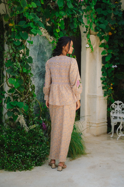 PERSEPHONE KURUNG IN MAPLE