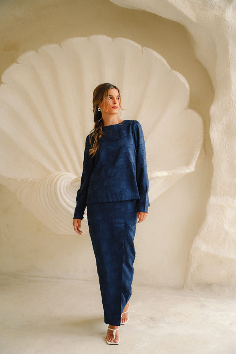 DAHLIA KURUNG IN BLEU MARINE