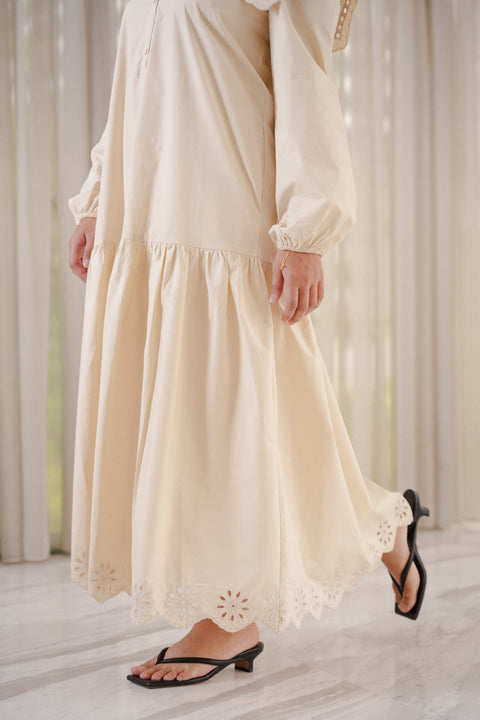 COLETTE DRESS IN SAND