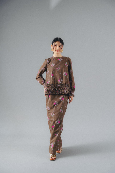 ARIA KURUNG IN ROSEWOOD