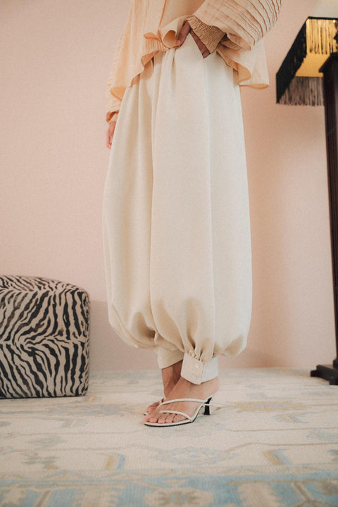 SOLENE TROUSERS IN VANILLE