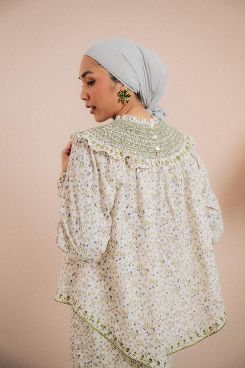 CARO KURUNG IN VERT FLEURI (ADULT)