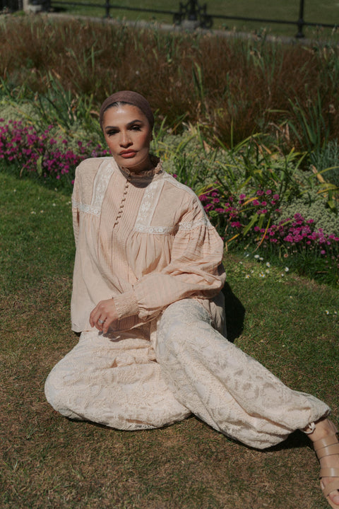 CAPUCINE BLOUSE IN CHAMPAGNE