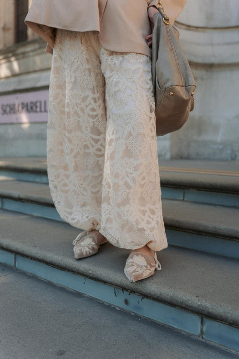 ZELDA BALLOON TROUSERS IN CHANTILLY