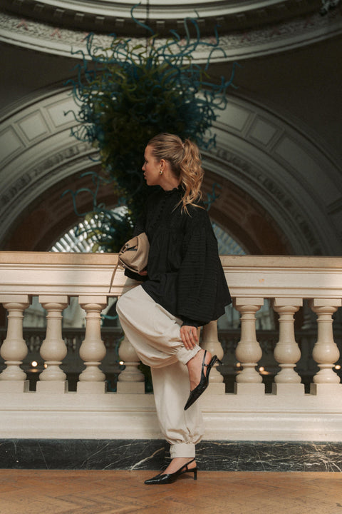 CAPUCINE BLOUSE IN NOIR