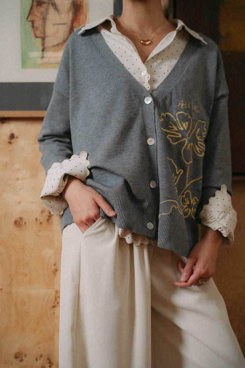 CLASSIC CARDI IN DAFFODIL