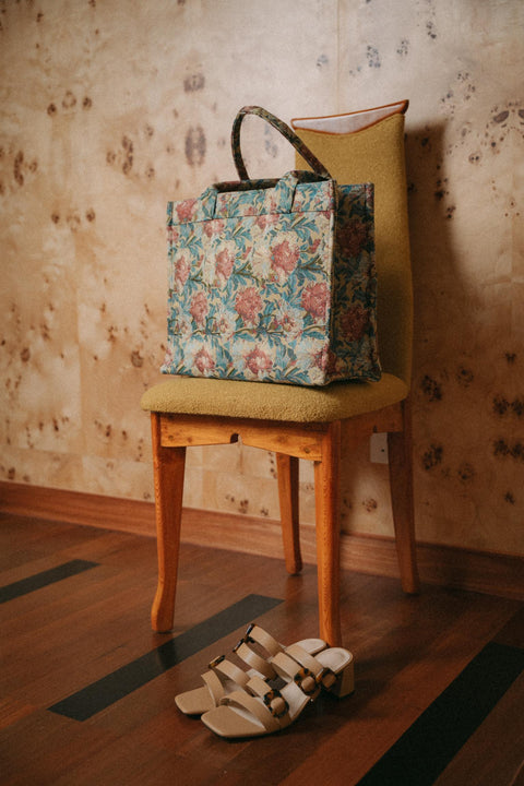 FLEUR DE JOUR TOTE BAG