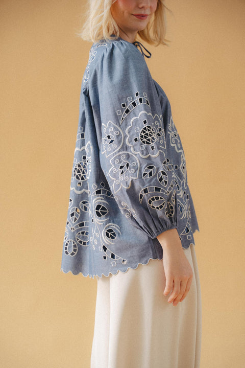 VENUS BLOUSE IN CHAMBRAY