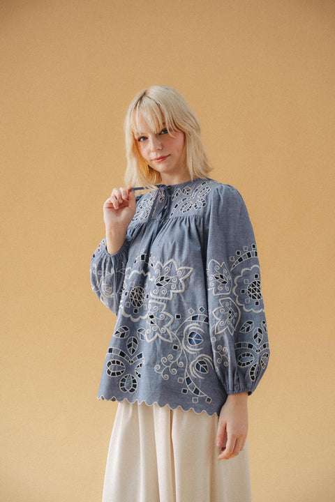 VENUS BLOUSE IN CHAMBRAY
