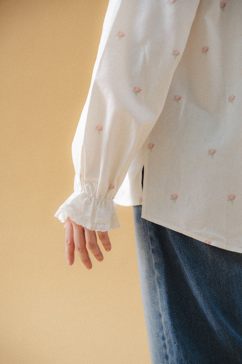 BEATRIX BLOUSE IN PRESSED FLOWERS