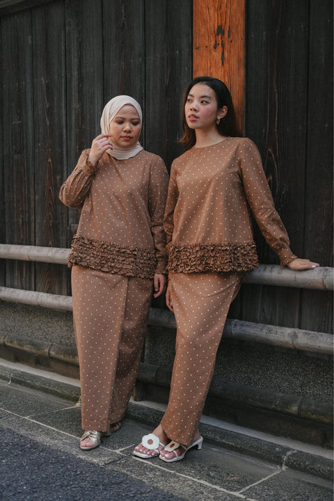 ARIA KURUNG IN CINNAMON
