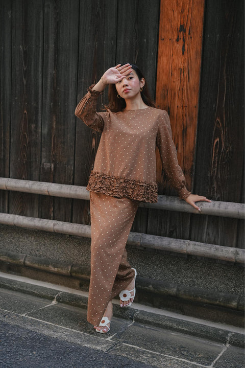 ARIA KURUNG IN CINNAMON