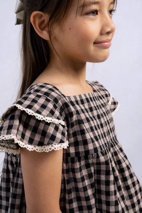 DARCY KURUNG IN NOIR GINGHAM