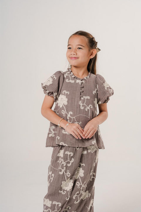ESME KURUNG IN GREY