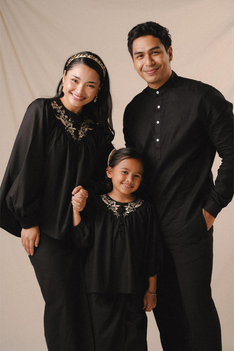 TASNIM KURUNG IN MIDNIGHT