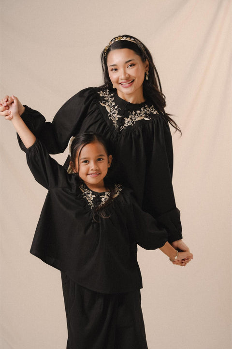 SONIA KURUNG IN MIDNIGHT