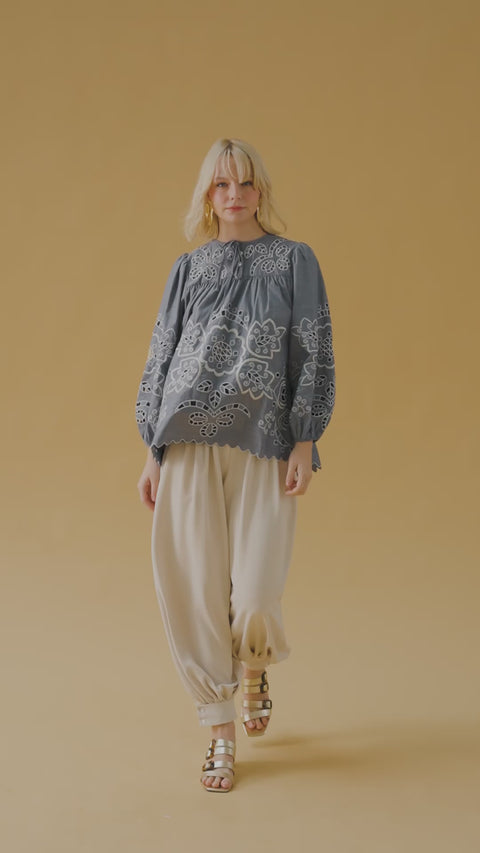 VENUS BLOUSE IN CHAMBRAY