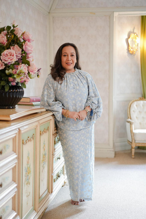 LYLA KURUNG IN CLOUD